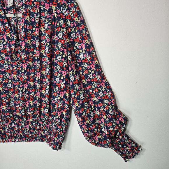 Rachel Zoe Floral Smocked Blouse. Size Large. - Picture 6 of 11